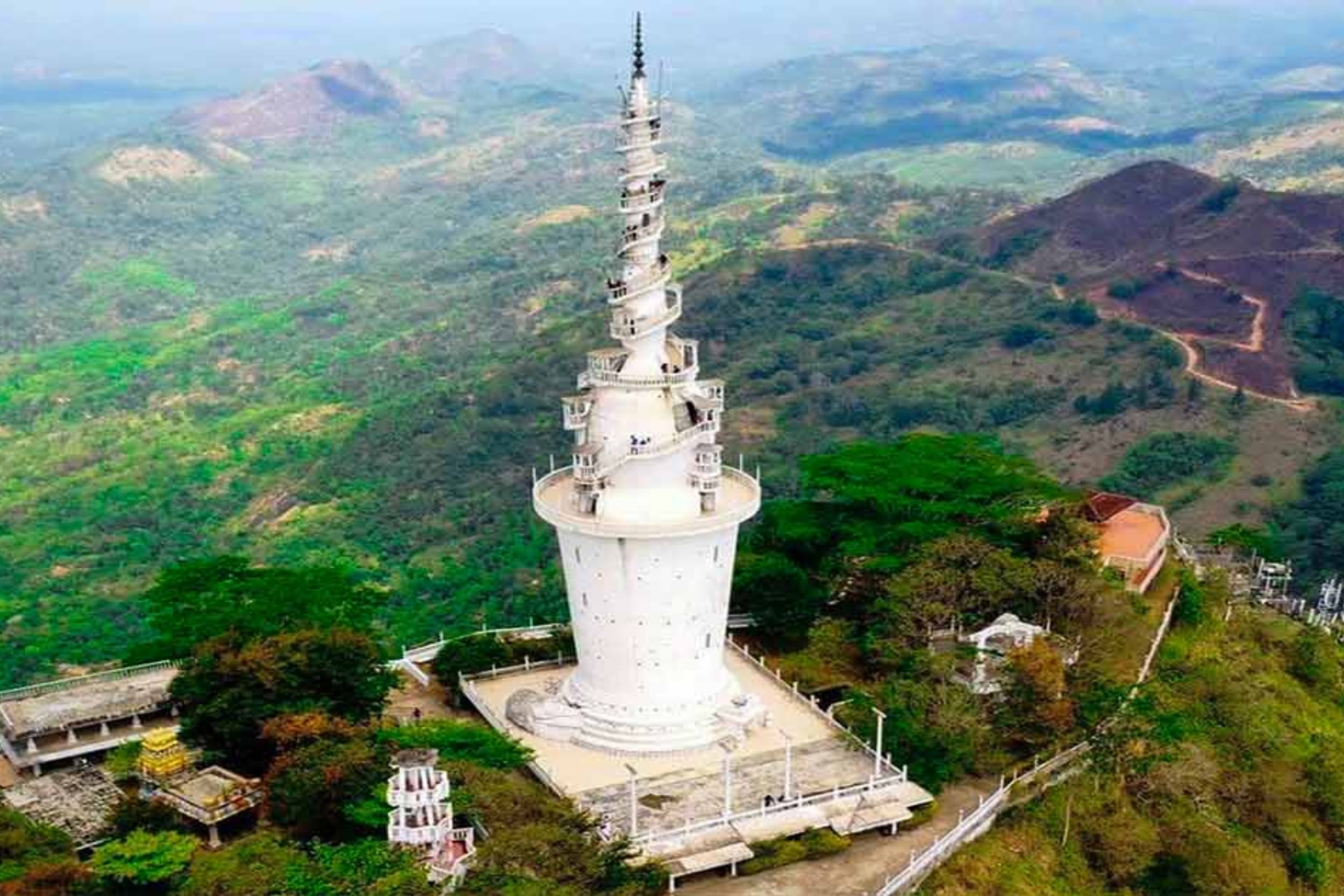 ambuluwawa-sri-lanka https://srilankatourdriverwithcar.com/wp-content/uploads/2025/05/ambuluwawa-sri-lanka.jpg