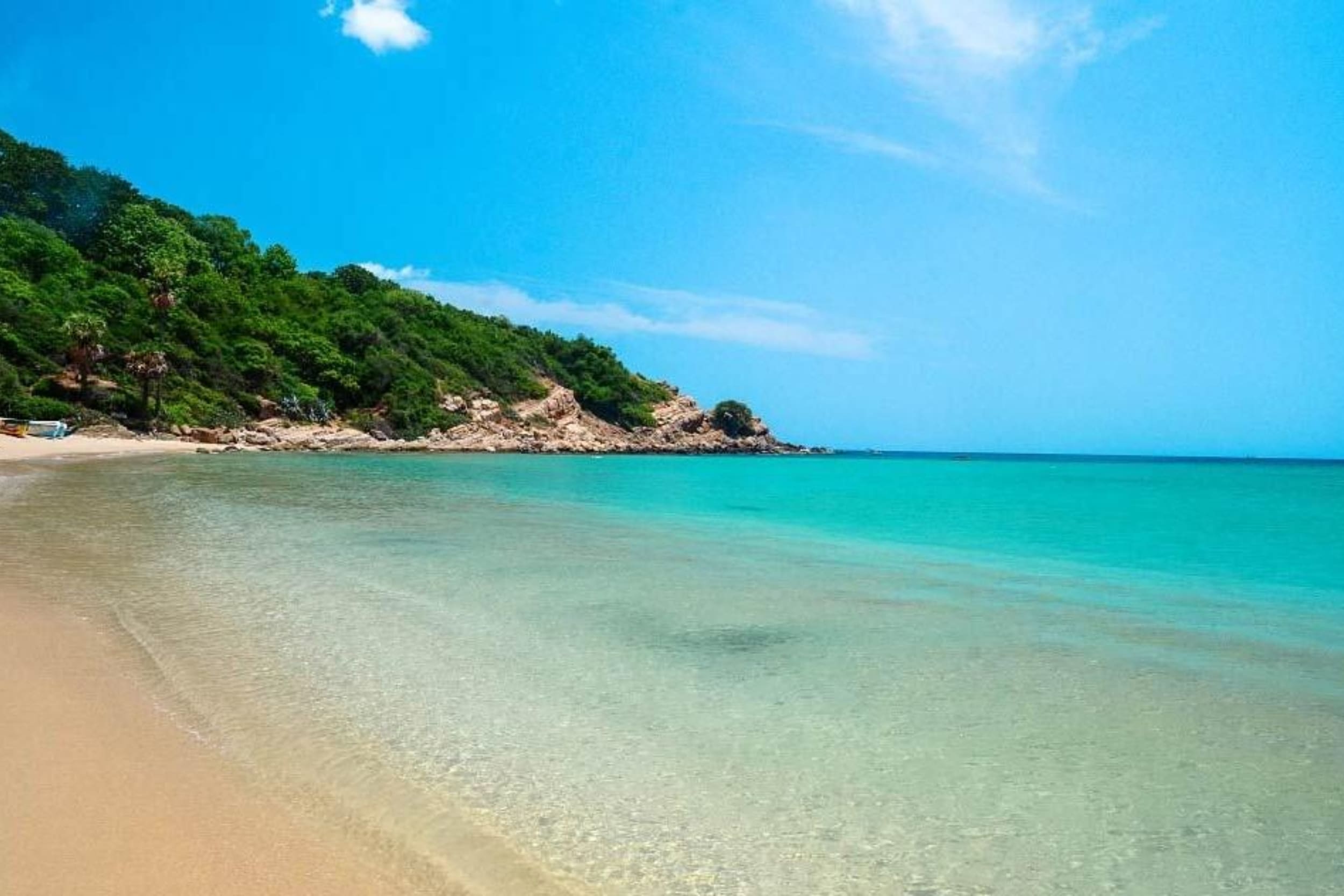 https://srilankatourdriverwithcar.com/wp-content/uploads/2025/05/marble-beach-trincomalee-sri-lanka.jpg
