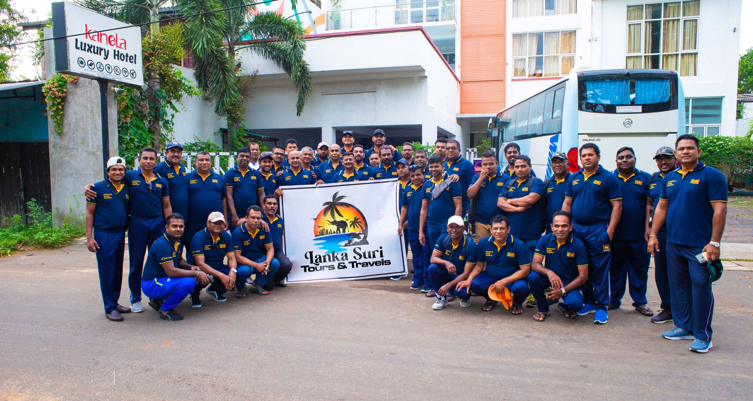 https://srilankatourdriverwithcar.com/wp-content/uploads/2025/06/56MkeOdmrBNE-scaled.jpg
