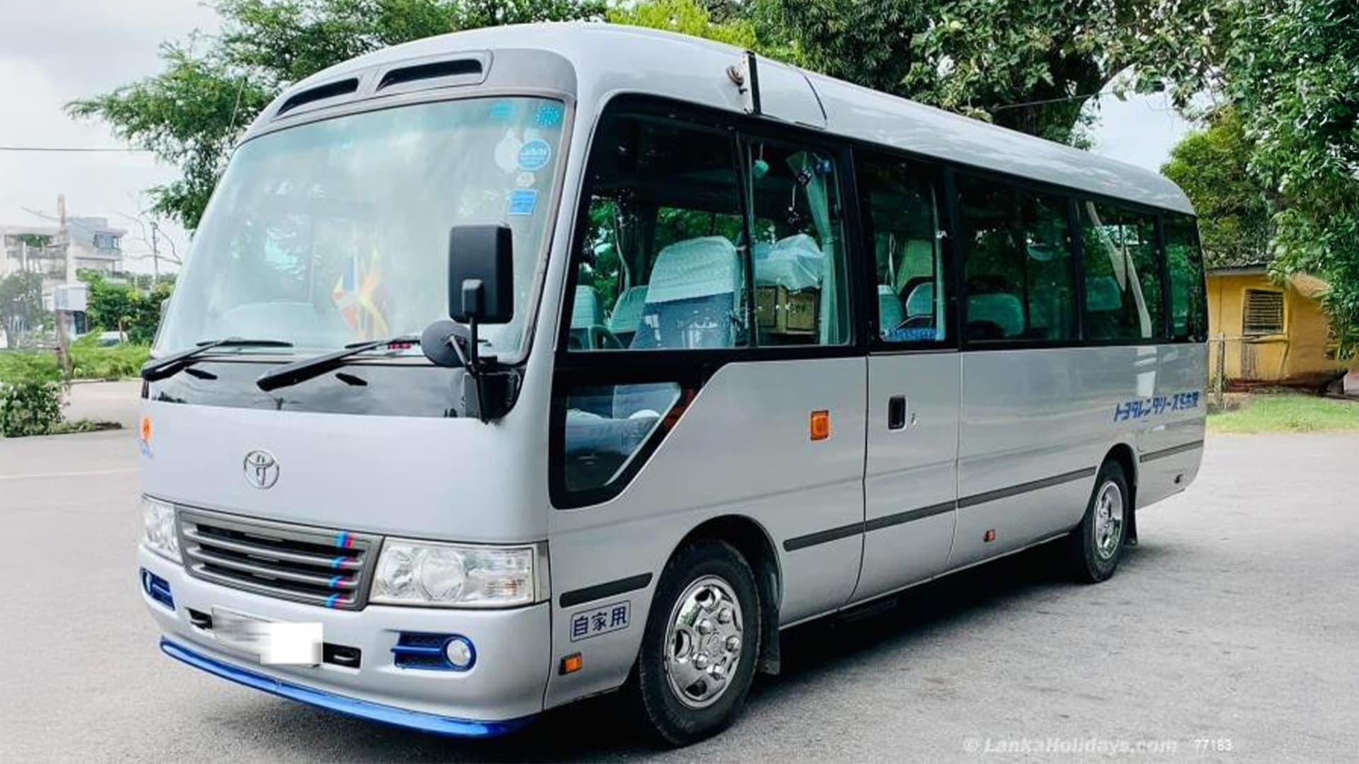 micro-bus-02