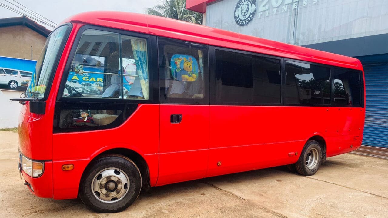 micro-bus-04