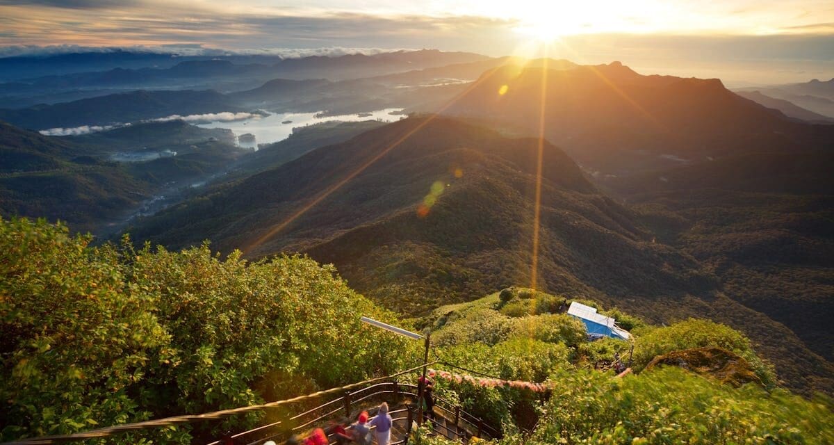 Best Hiking Trails in Sri Lanka 2025 | Ultimate Trekking Guide