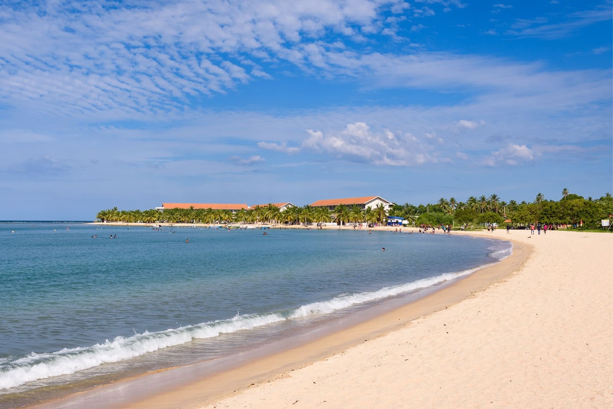 beach-pasikuda https://srilankatourdriverwithcar.com/wp-content/uploads/2025/10/beach-pasikuda.jpg