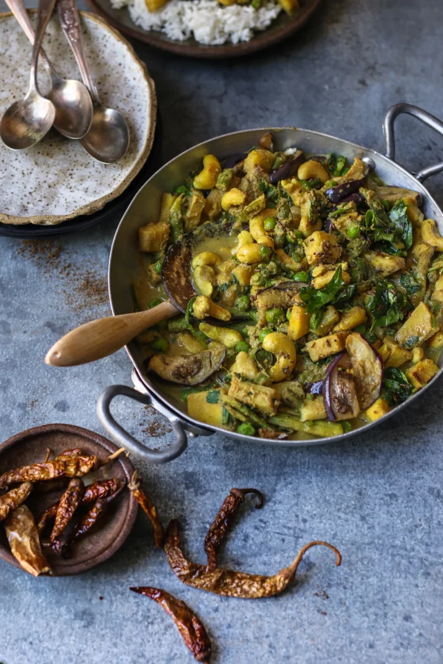 Sri Lanka cashew curry